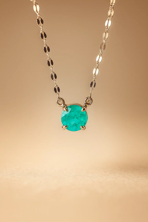 Collar de paraiba en cadena espejo de oro, vista 2