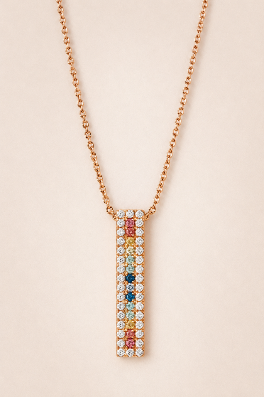 Collar de zafiros multicolor en oro rosa